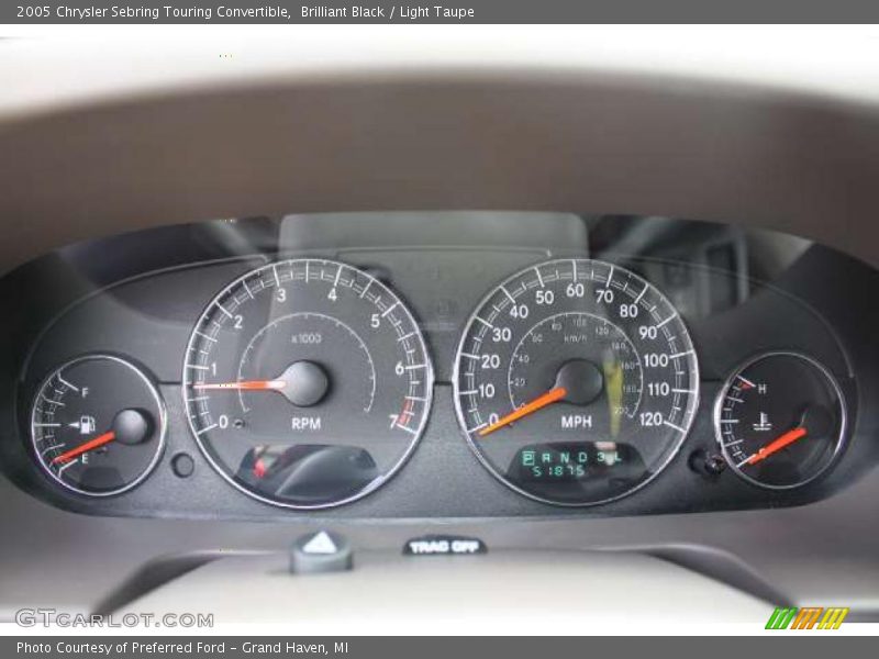 Brilliant Black / Light Taupe 2005 Chrysler Sebring Touring Convertible
