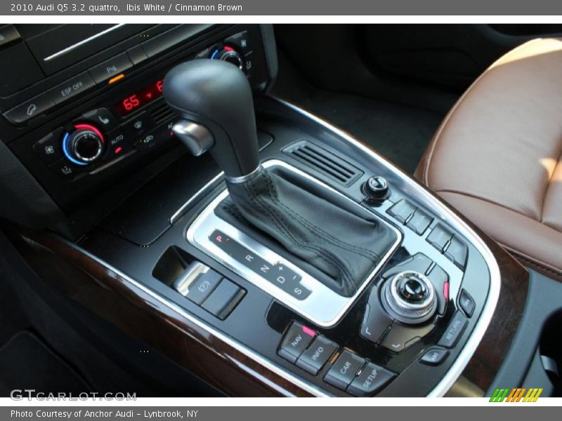 2010 Q5 3.2 quattro 6 Speed Tiptronic Automatic Shifter