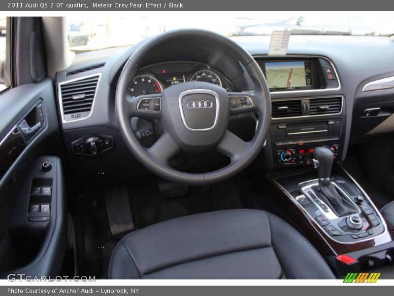 Meteor Grey Pearl Effect / Black 2011 Audi Q5 2.0T quattro