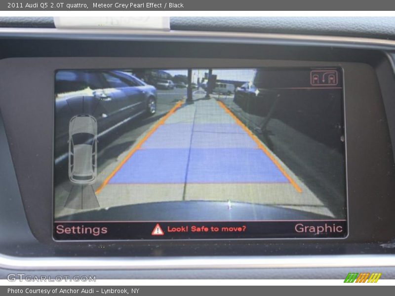 Meteor Grey Pearl Effect / Black 2011 Audi Q5 2.0T quattro