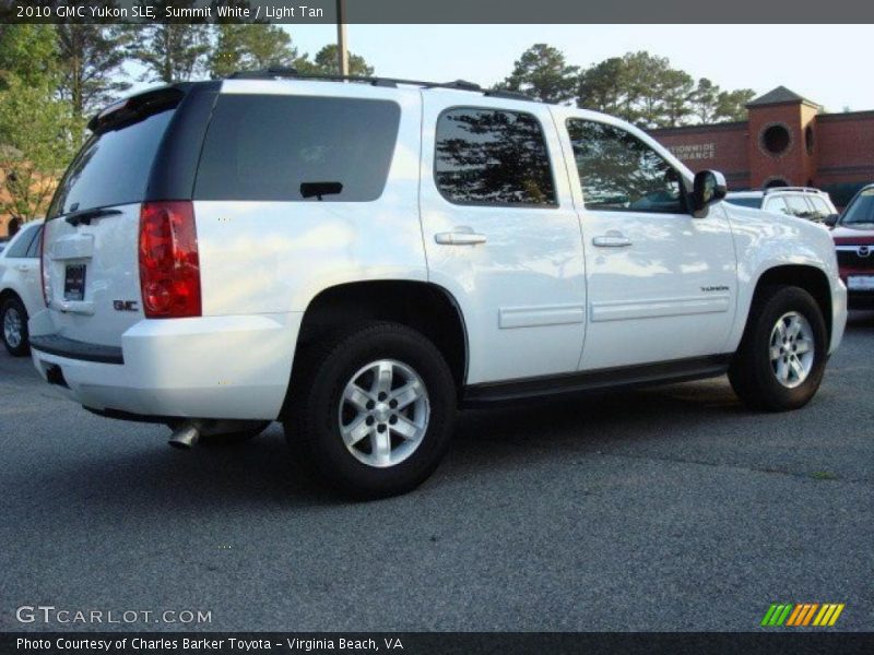 Summit White / Light Tan 2010 GMC Yukon SLE