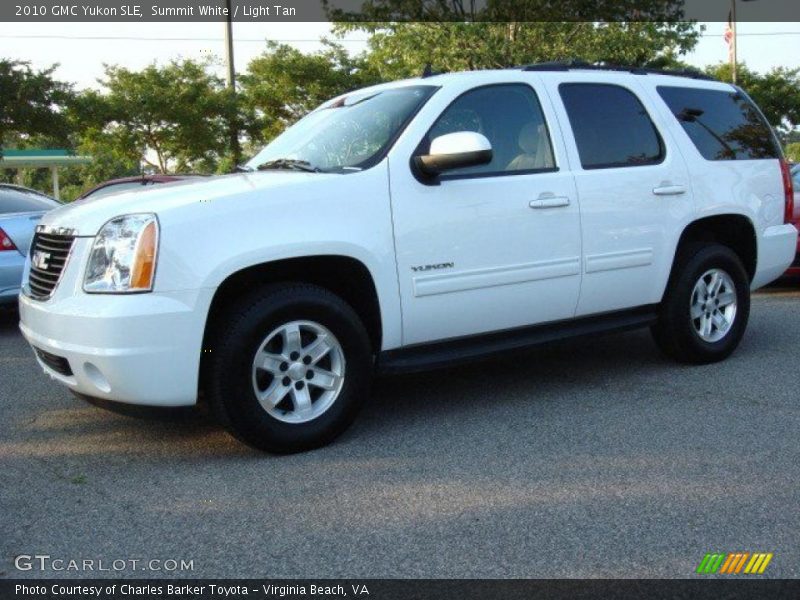 Summit White / Light Tan 2010 GMC Yukon SLE