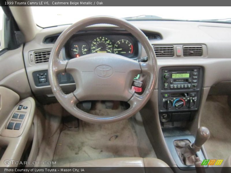 Cashmere Beige Metallic / Oak 1999 Toyota Camry LE V6