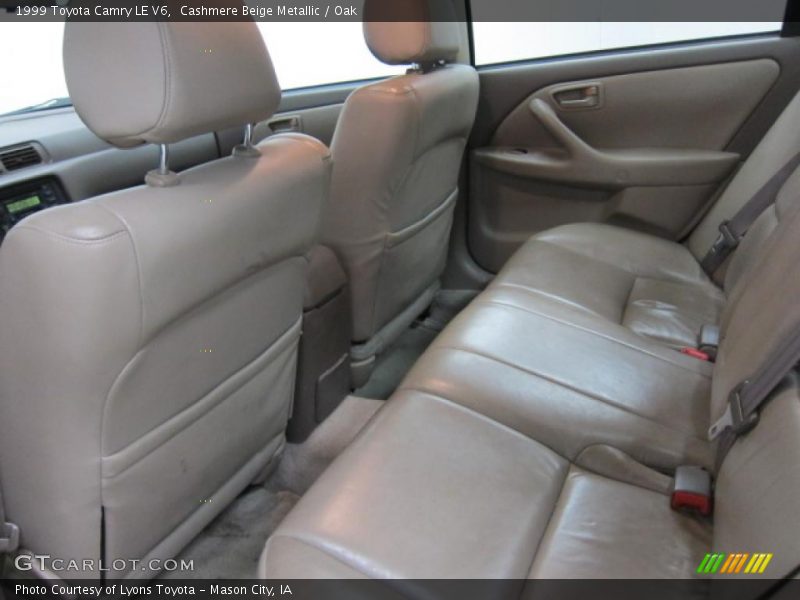Cashmere Beige Metallic / Oak 1999 Toyota Camry LE V6
