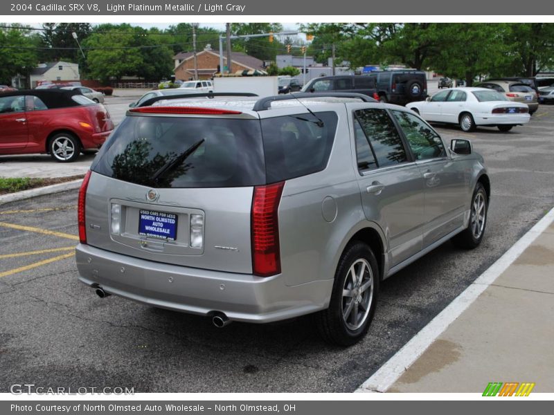 Light Platinum Metallic / Light Gray 2004 Cadillac SRX V8