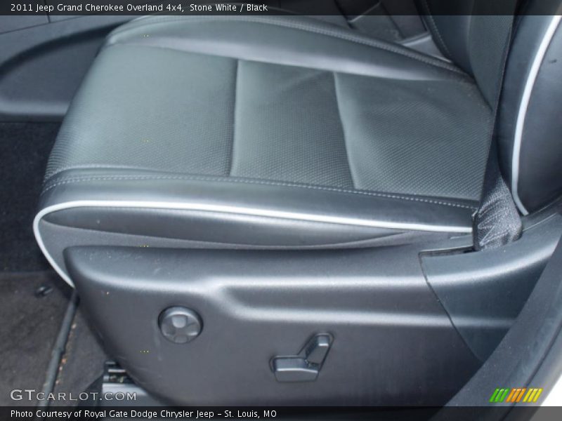 Stone White / Black 2011 Jeep Grand Cherokee Overland 4x4