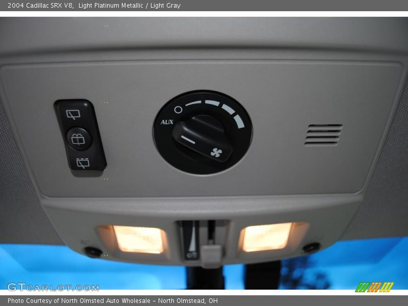 Controls of 2004 SRX V8