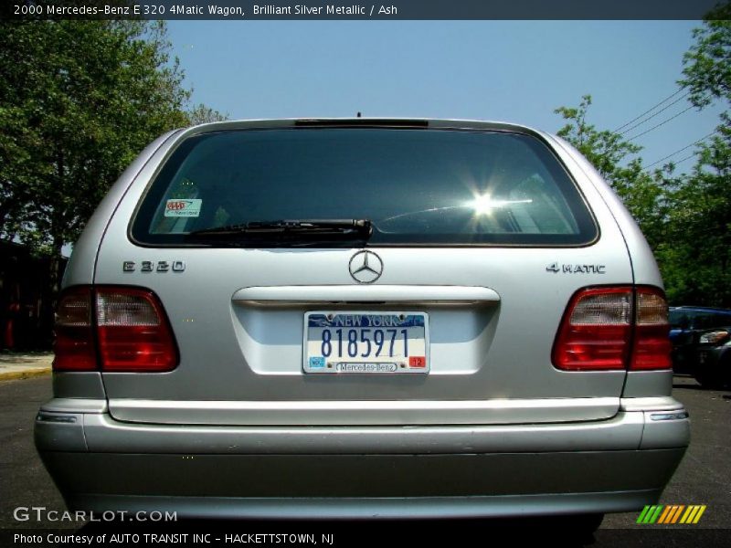 Brilliant Silver Metallic / Ash 2000 Mercedes-Benz E 320 4Matic Wagon