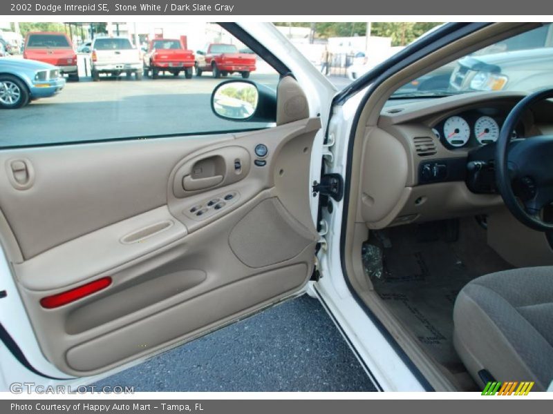 Stone White / Dark Slate Gray 2002 Dodge Intrepid SE