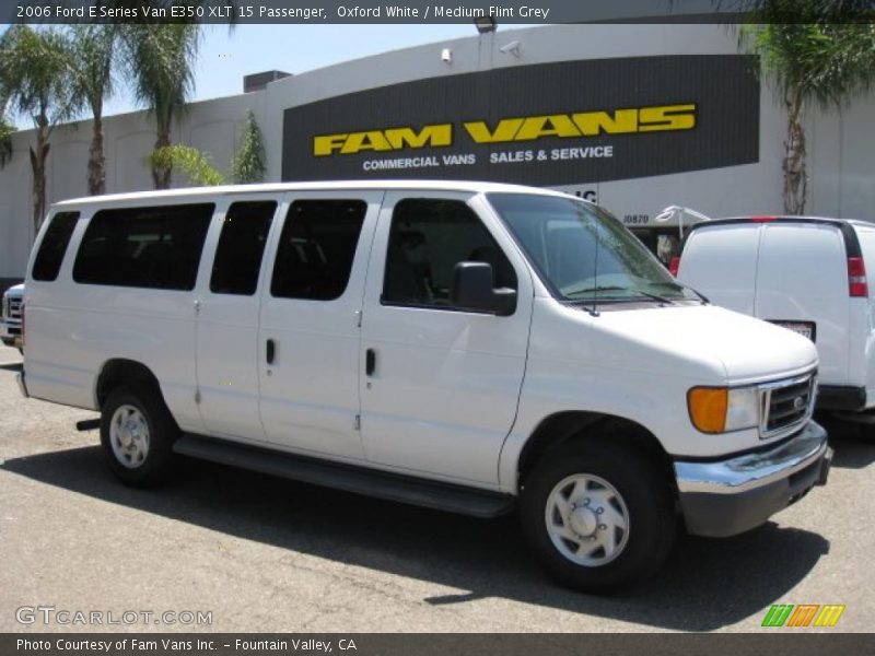 Oxford White / Medium Flint Grey 2006 Ford E Series Van E350 XLT 15 Passenger