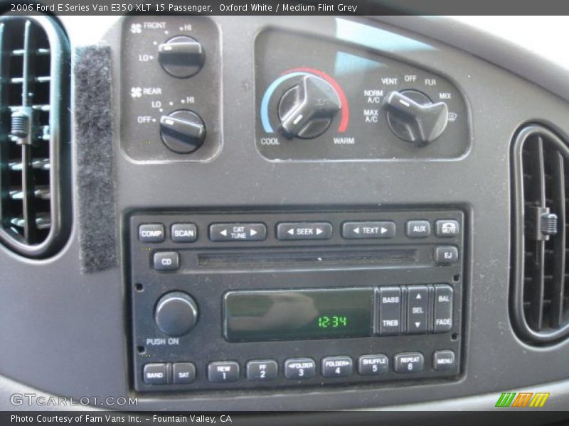 Oxford White / Medium Flint Grey 2006 Ford E Series Van E350 XLT 15 Passenger