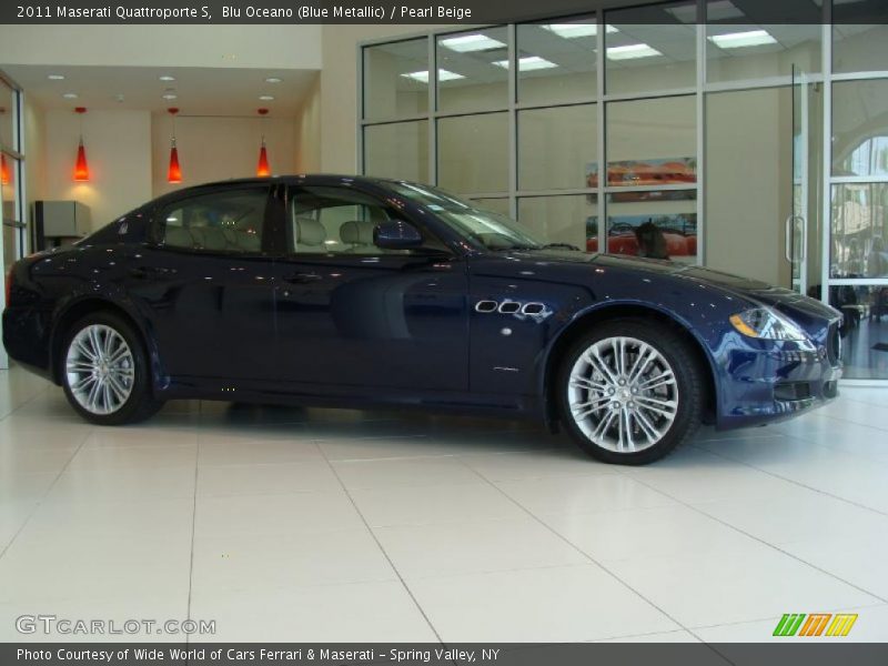 Blu Oceano (Blue Metallic) / Pearl Beige 2011 Maserati Quattroporte S