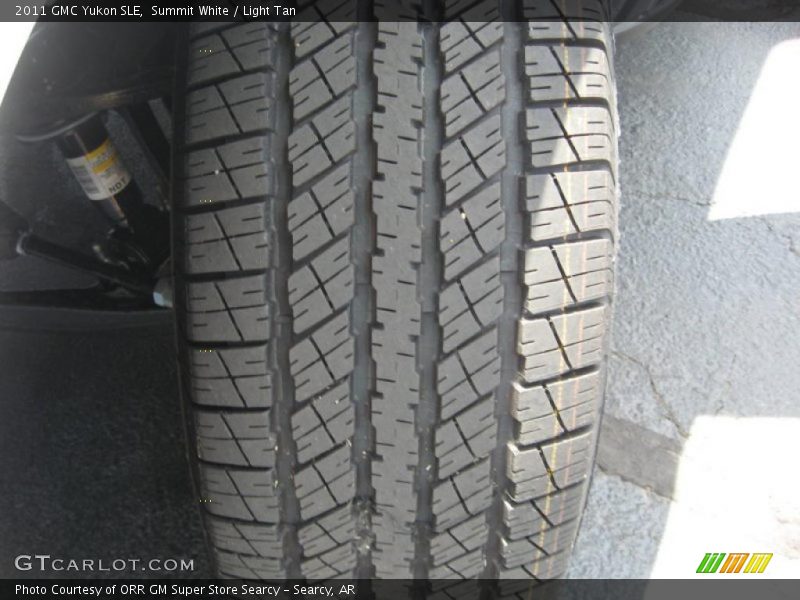 Summit White / Light Tan 2011 GMC Yukon SLE