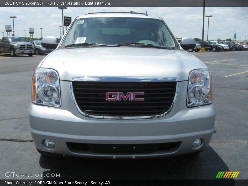 Pure Silver Metallic / Light Titanium 2011 GMC Yukon SLT