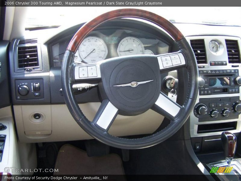  2006 300 Touring AWD Steering Wheel