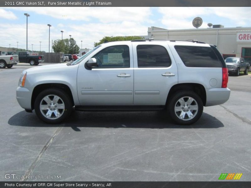 Pure Silver Metallic / Light Titanium 2011 GMC Yukon SLT
