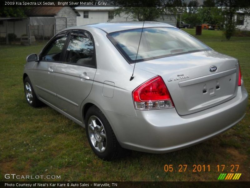 Bright Silver Metallic / Gray 2009 Kia Spectra LX Sedan