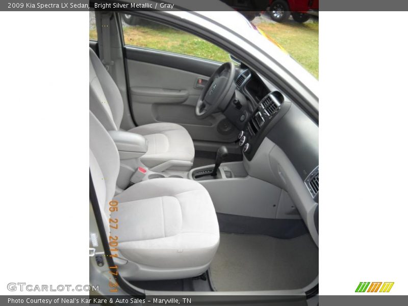 Bright Silver Metallic / Gray 2009 Kia Spectra LX Sedan