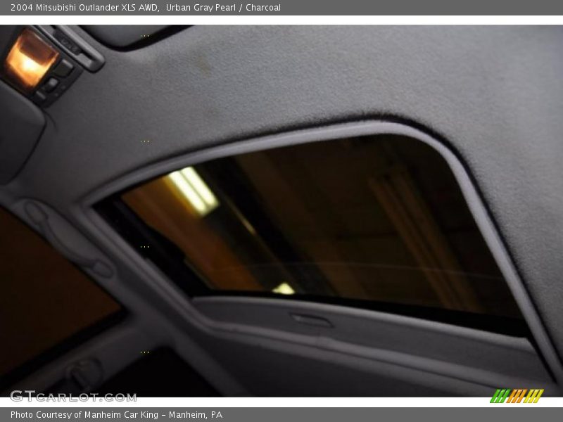 Urban Gray Pearl / Charcoal 2004 Mitsubishi Outlander XLS AWD