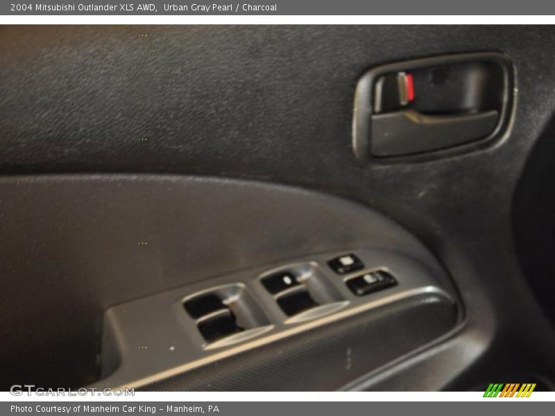Urban Gray Pearl / Charcoal 2004 Mitsubishi Outlander XLS AWD