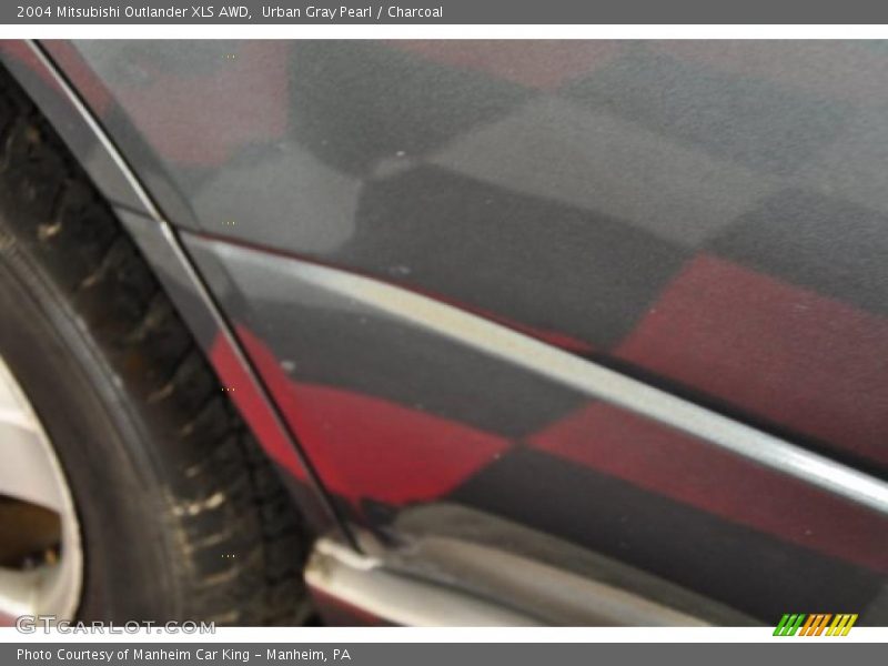 Urban Gray Pearl / Charcoal 2004 Mitsubishi Outlander XLS AWD