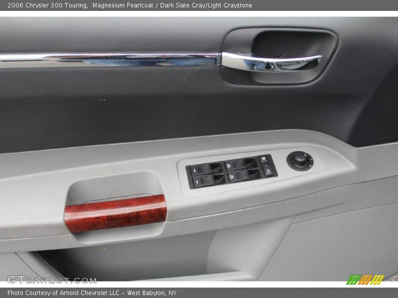 Magnesium Pearlcoat / Dark Slate Gray/Light Graystone 2006 Chrysler 300 Touring