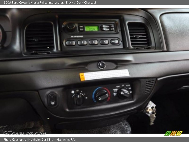 Black / Dark Charcoal 2009 Ford Crown Victoria Police Interceptor