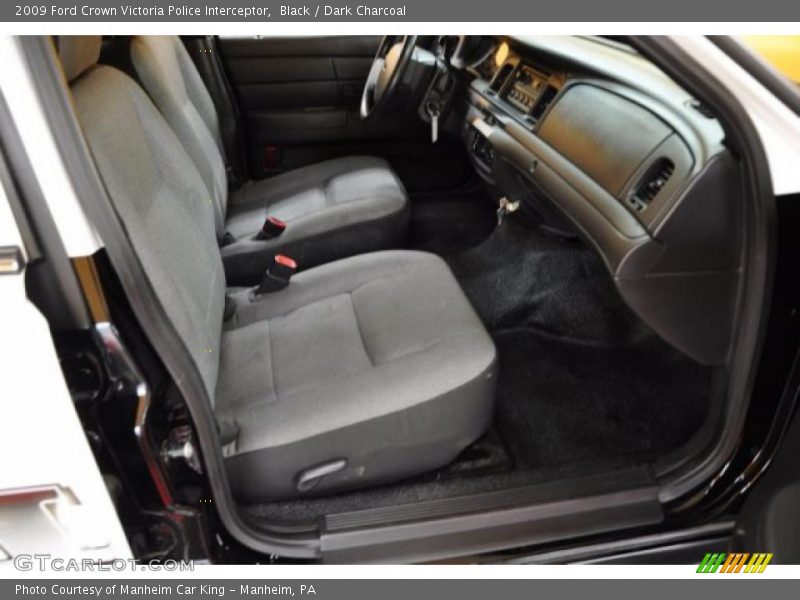  2009 Crown Victoria Police Interceptor Dark Charcoal Interior