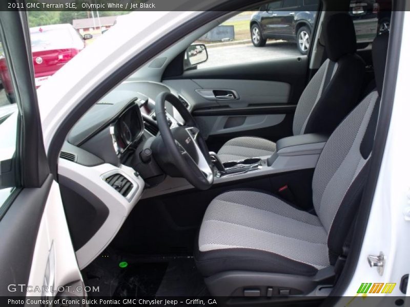 Olympic White / Jet Black 2011 GMC Terrain SLE