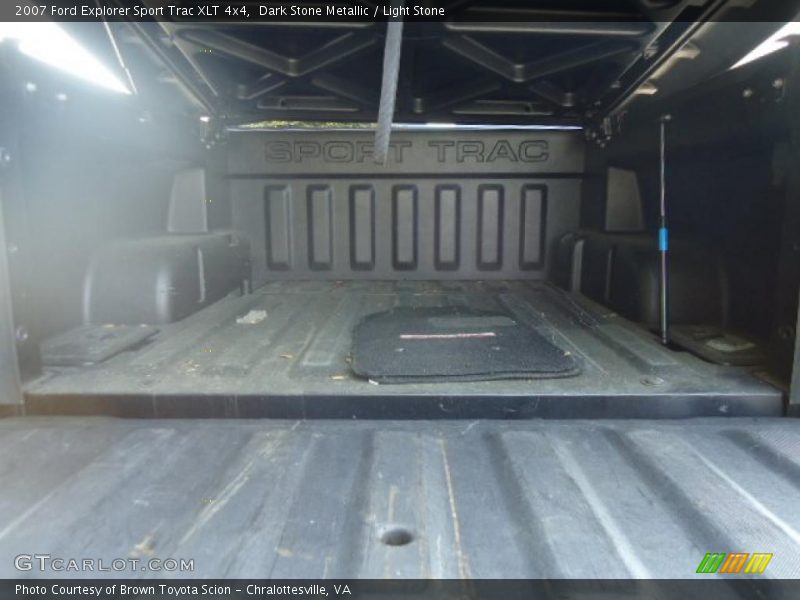 Dark Stone Metallic / Light Stone 2007 Ford Explorer Sport Trac XLT 4x4