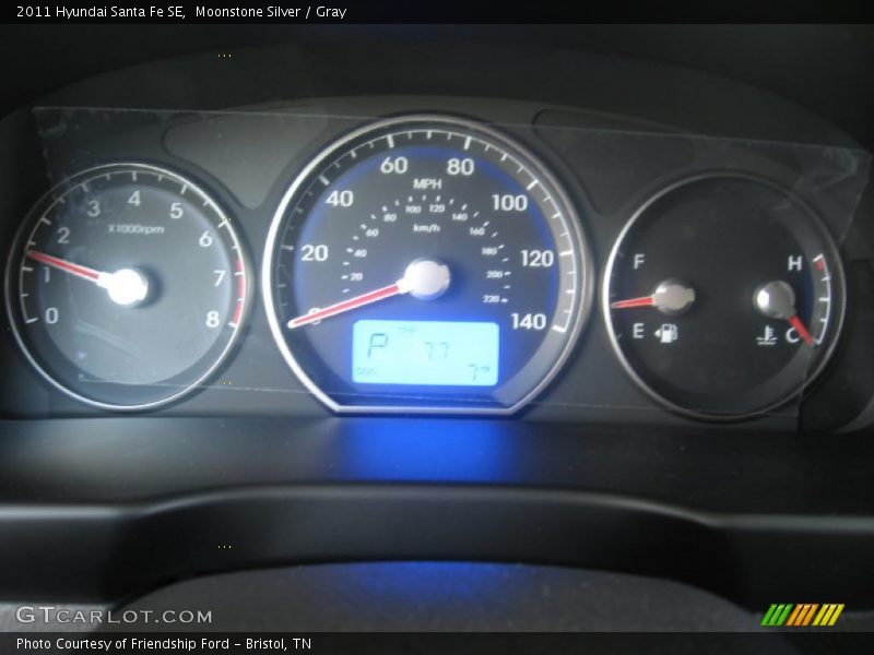 Moonstone Silver / Gray 2011 Hyundai Santa Fe SE