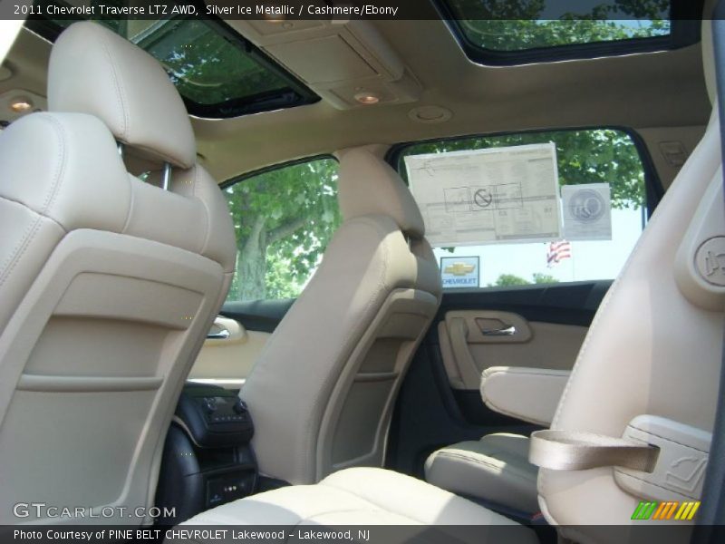  2011 Traverse LTZ AWD Cashmere/Ebony Interior