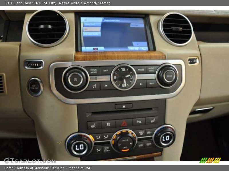 Alaska White / Almond/Nutmeg 2010 Land Rover LR4 HSE Lux