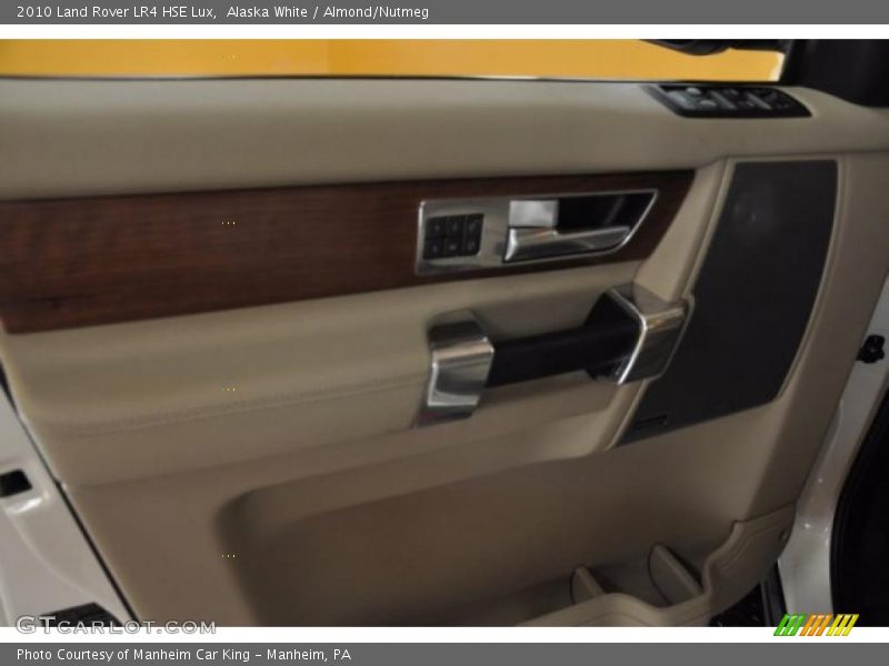 Alaska White / Almond/Nutmeg 2010 Land Rover LR4 HSE Lux