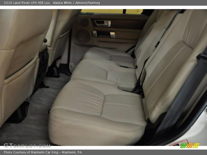 Alaska White / Almond/Nutmeg 2010 Land Rover LR4 HSE Lux