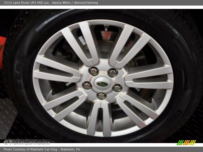 Alaska White / Almond/Nutmeg 2010 Land Rover LR4 HSE Lux