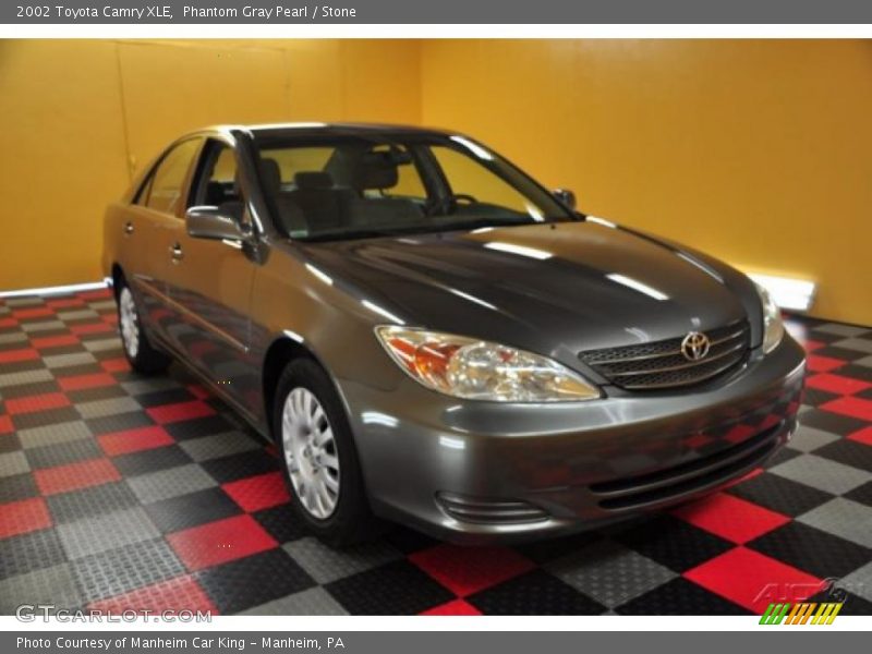 Phantom Gray Pearl / Stone 2002 Toyota Camry XLE