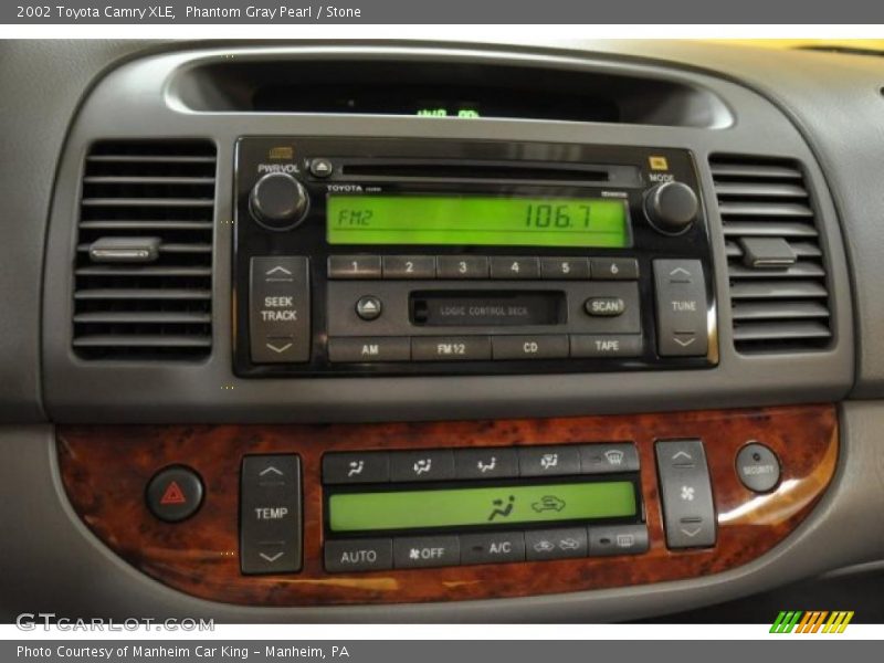Phantom Gray Pearl / Stone 2002 Toyota Camry XLE