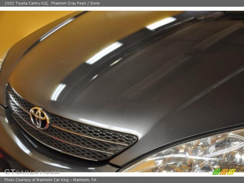 Phantom Gray Pearl / Stone 2002 Toyota Camry XLE