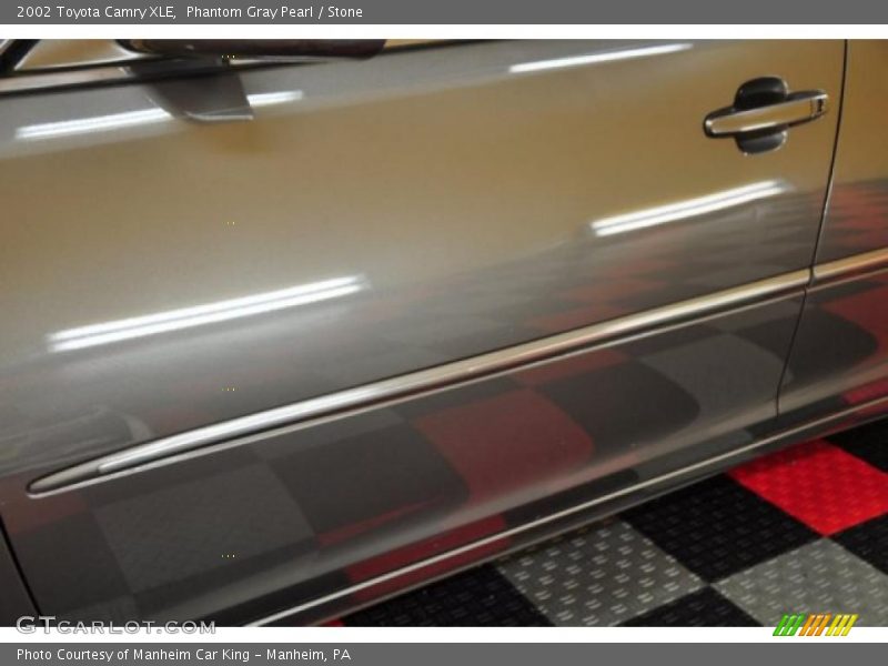 Phantom Gray Pearl / Stone 2002 Toyota Camry XLE