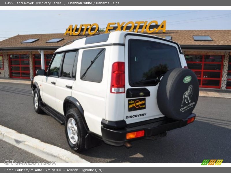 Chawton White / Bahama Beige 1999 Land Rover Discovery Series II
