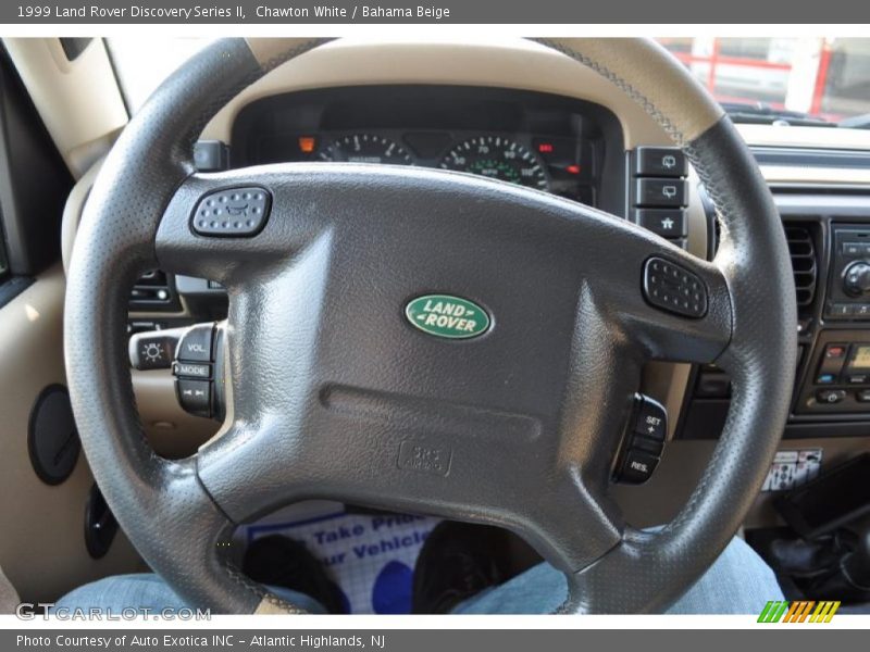 Chawton White / Bahama Beige 1999 Land Rover Discovery Series II