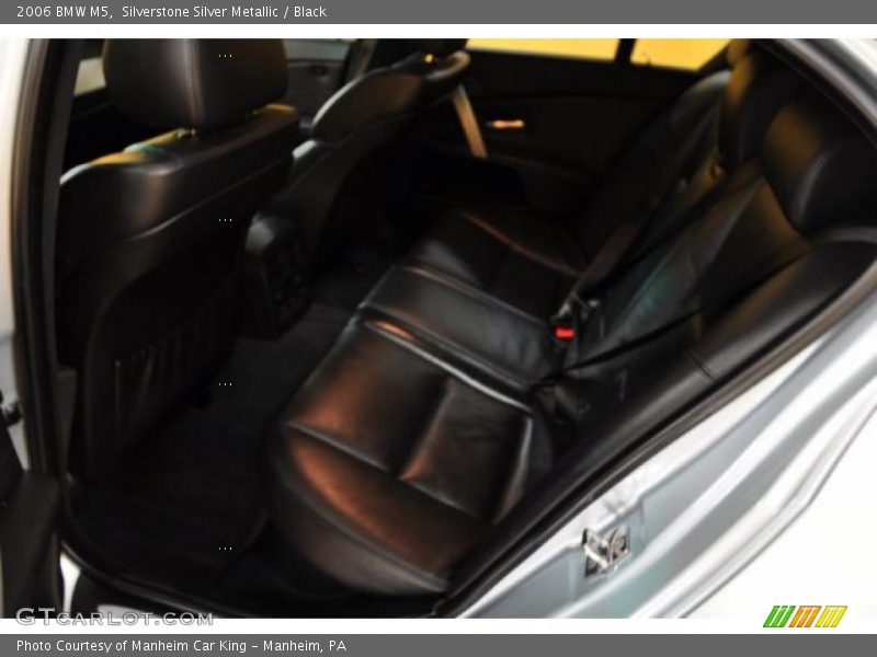 Silverstone Silver Metallic / Black 2006 BMW M5