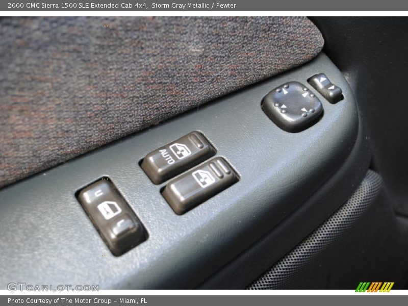 Storm Gray Metallic / Pewter 2000 GMC Sierra 1500 SLE Extended Cab 4x4