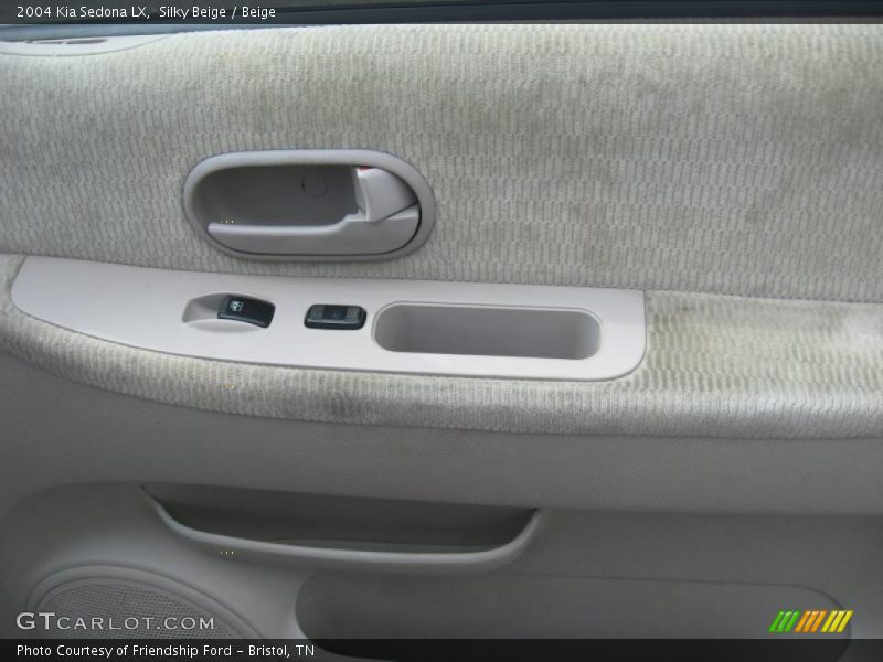 Silky Beige / Beige 2004 Kia Sedona LX