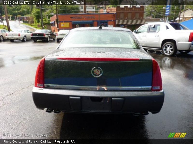 Grey Flannel / Titanium/Dark Titanium 2010 Cadillac DTS