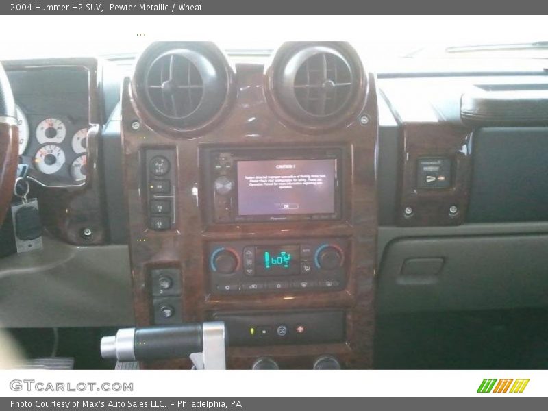 Pewter Metallic / Wheat 2004 Hummer H2 SUV