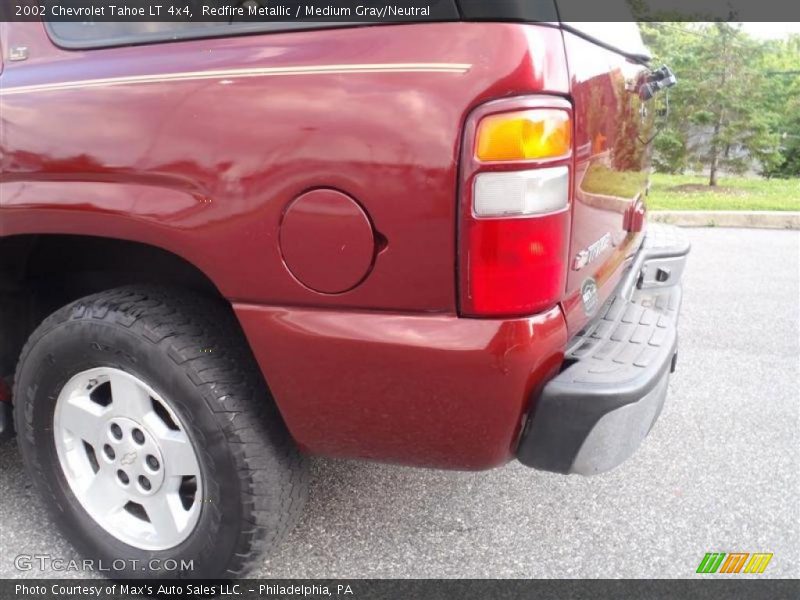Redfire Metallic / Medium Gray/Neutral 2002 Chevrolet Tahoe LT 4x4