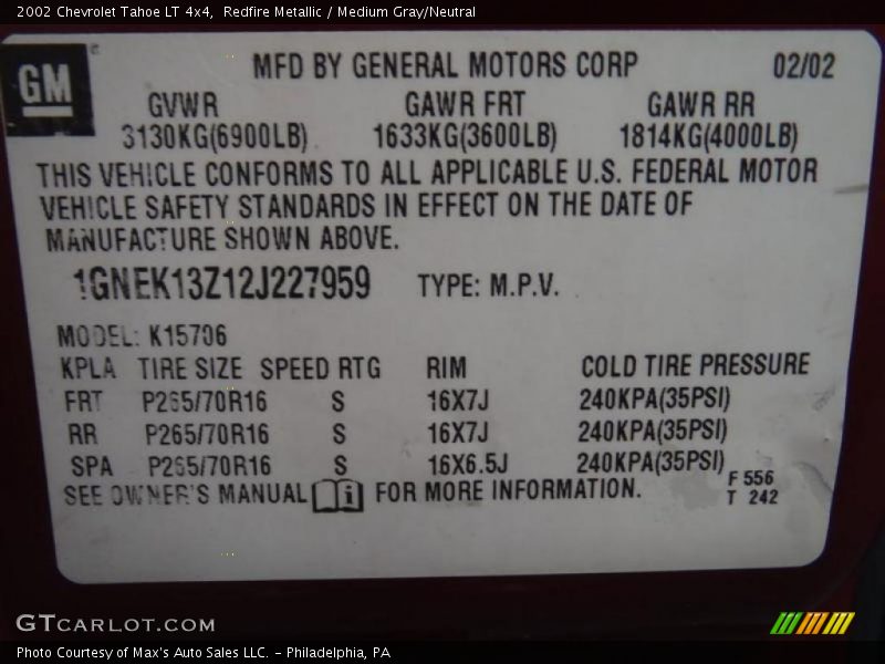 Redfire Metallic / Medium Gray/Neutral 2002 Chevrolet Tahoe LT 4x4