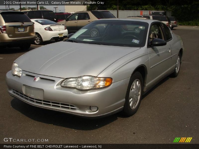 Front 3/4 View of 2001 Monte Carlo LS